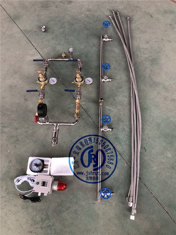 液氧低温汇流排及减压阀组